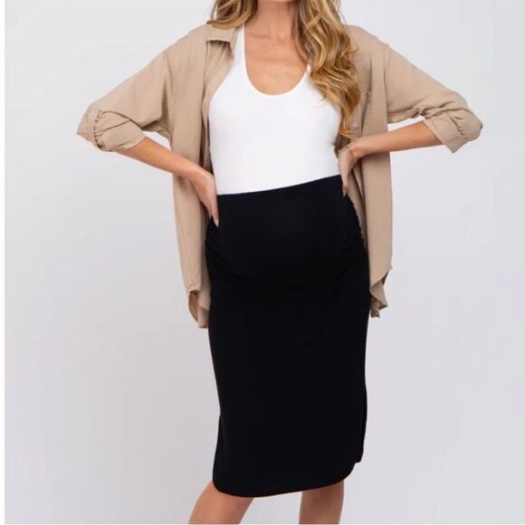 NEW Index Black Pull On Back Slit Pencil Skirt Size Small - Picture 1 of 10
